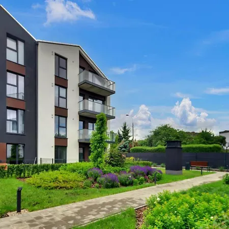 Double Deluxe Ursus Parking&balcony Apartamento