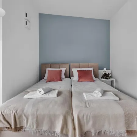 Double Deluxe Ursus Parking&balcony *