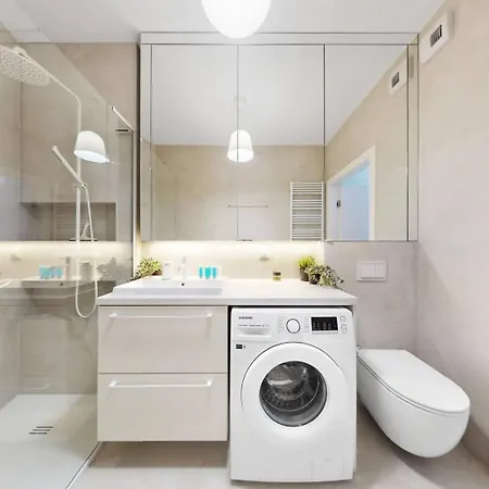 Double Deluxe Ursus Parking&balcony Apartamento
